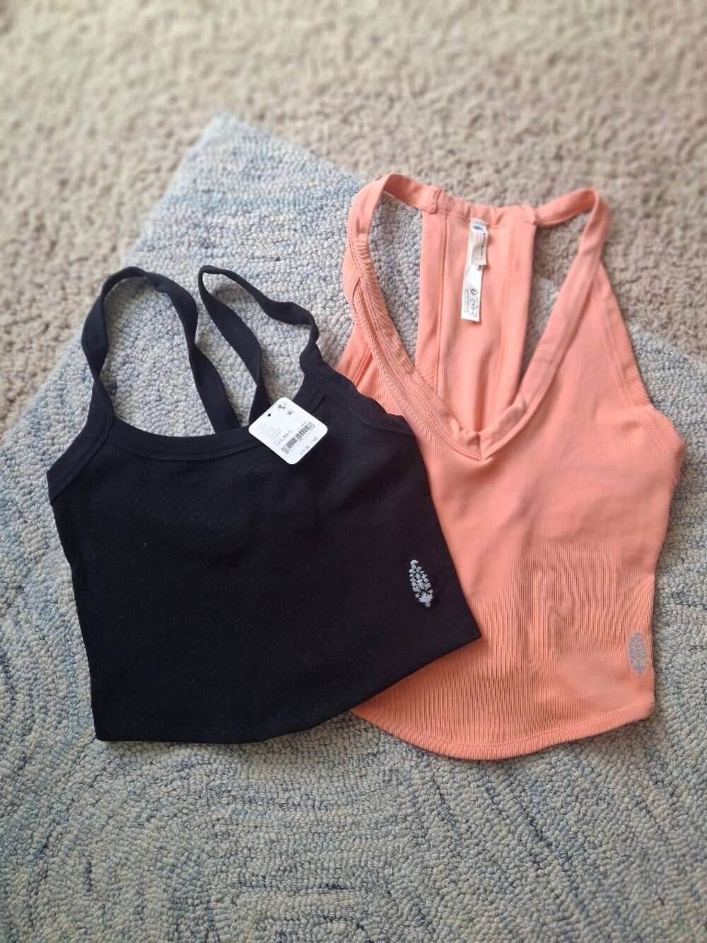 Fp movement tops